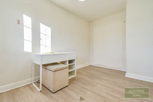 Photo 16- click for photo gallery